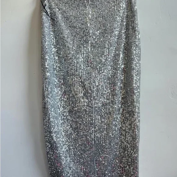 Silver Sequin Women's Skirt - Sparkling Evening Wear - Picture 2 of 2